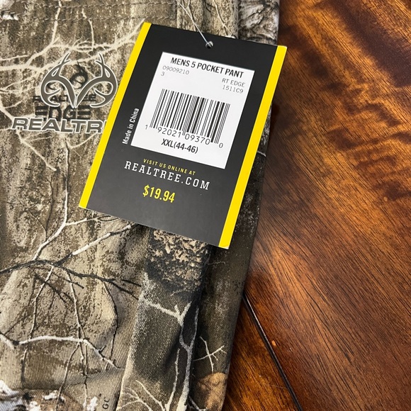 Men’s Camouflage Pants - Picture 2 of 4